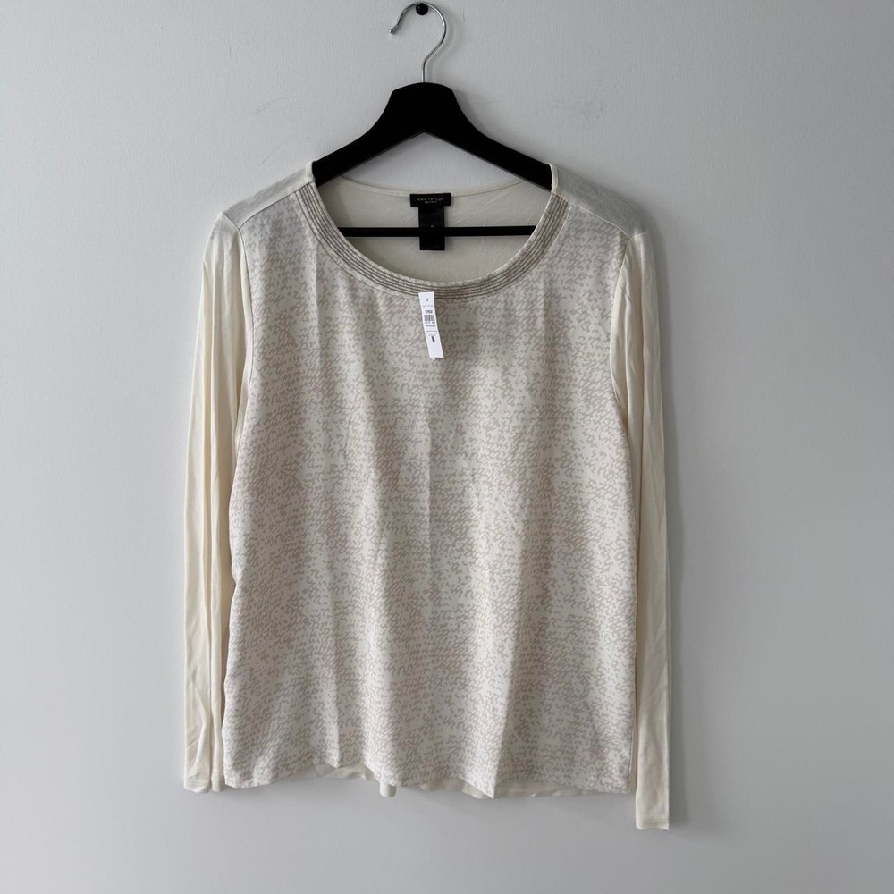Ann Taylor Factory Blouse Womens M Cream Long Sleeve Light Weight